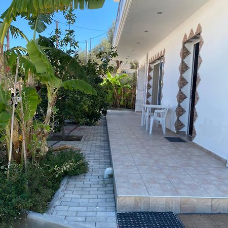 Vila Tassos-Haus Archangelos  Exteriér fotografie